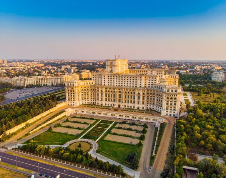 Top 5 Reasons for Organizing a Stag Do in Bucharest 2024 Guide