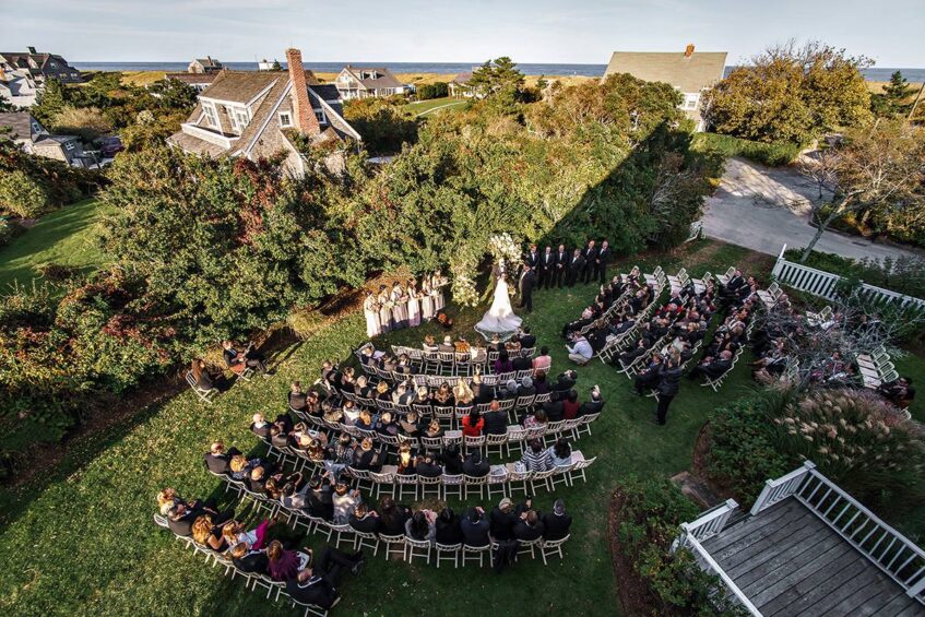 4 Reasons to Choose Nantucket for Your Destination Wedding - WeddingStats