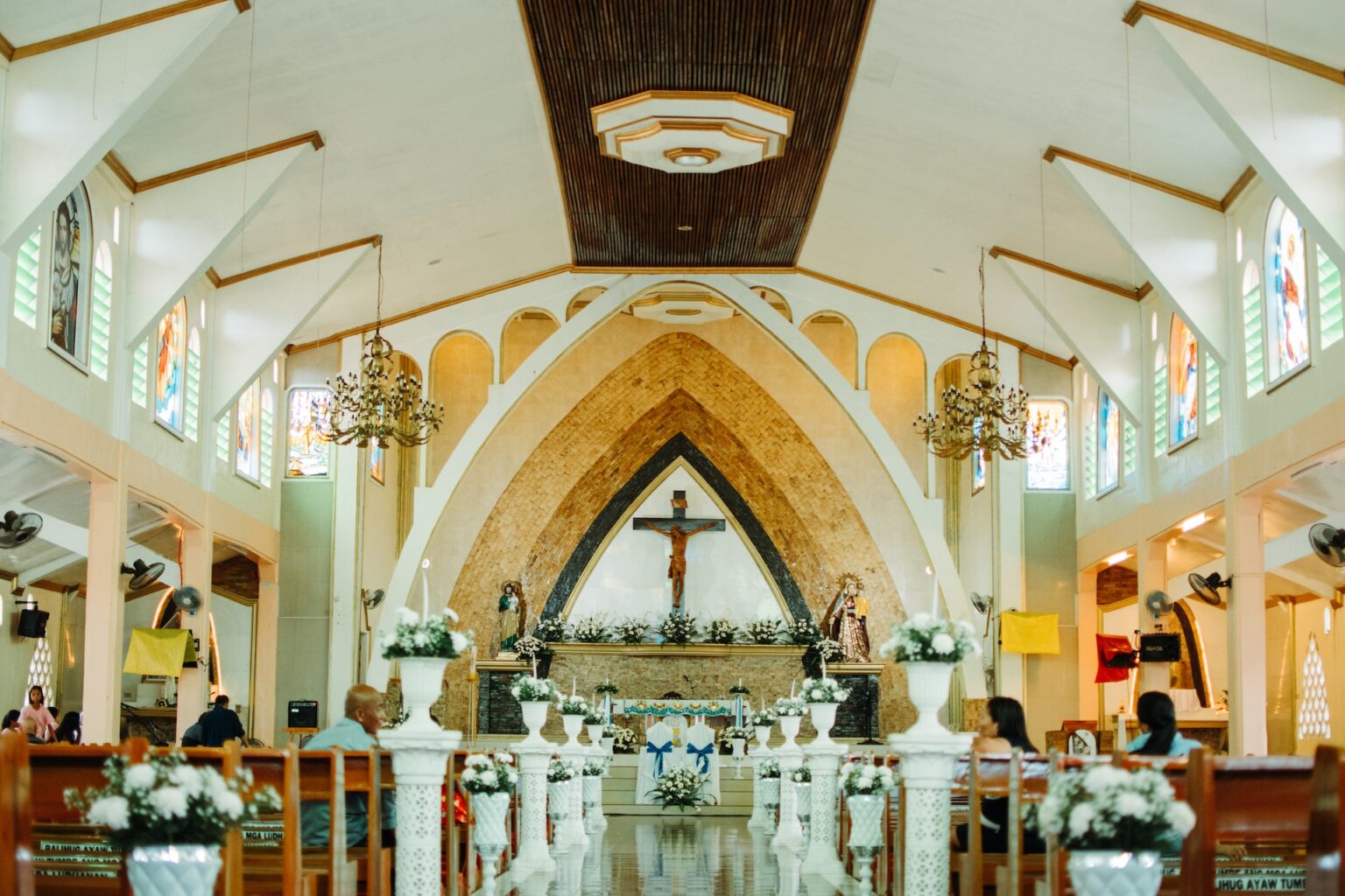 7-things-to-expect-when-attending-a-catholic-wedding-weddingstats